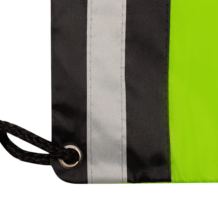 Polyester drawstring with reflective straps, top handle and reinforced corners.
