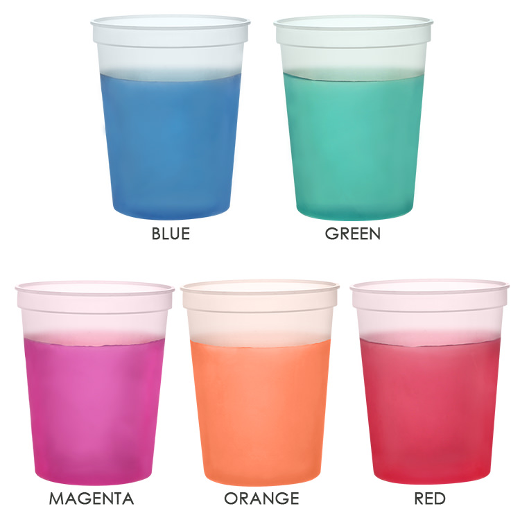 Plastic color changing stadium cup in 16 ounces.