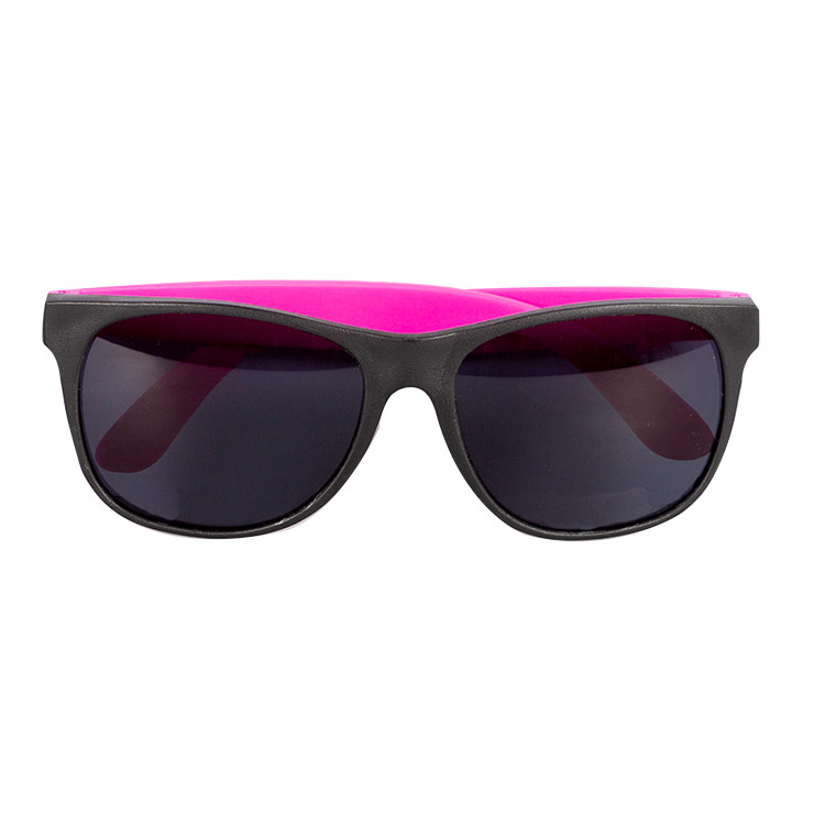 Custom contrasting black frame sunglasses