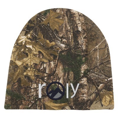 Embroidered logoed realtree edge beanie.