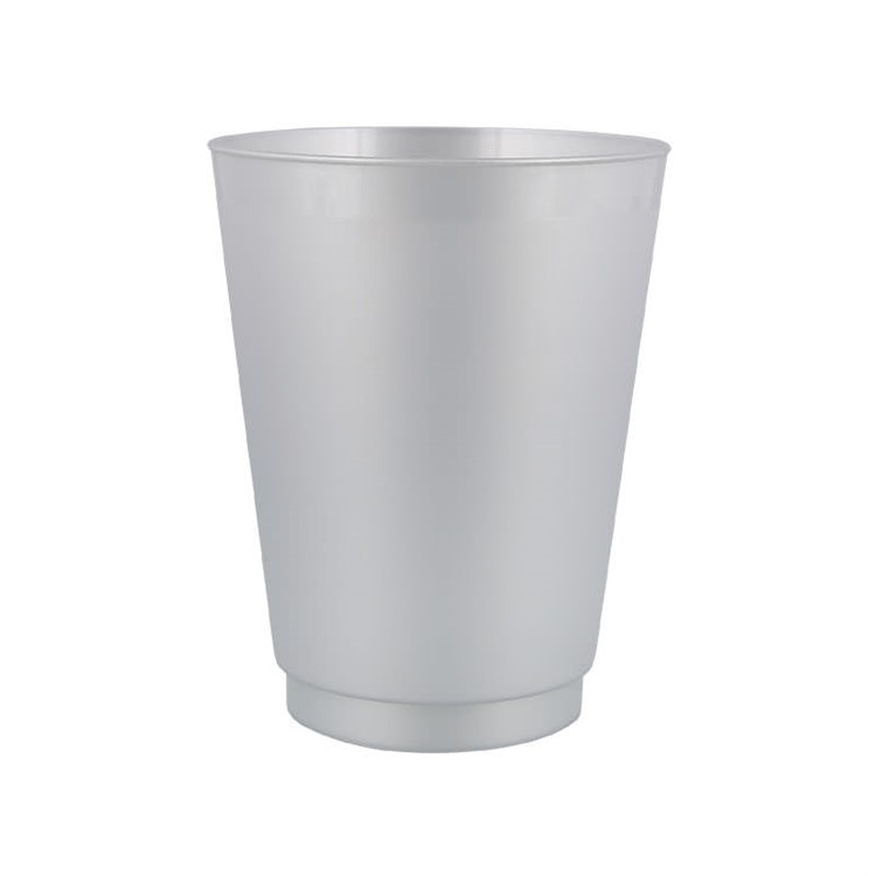 Durable plastic cup in 16 ounces.