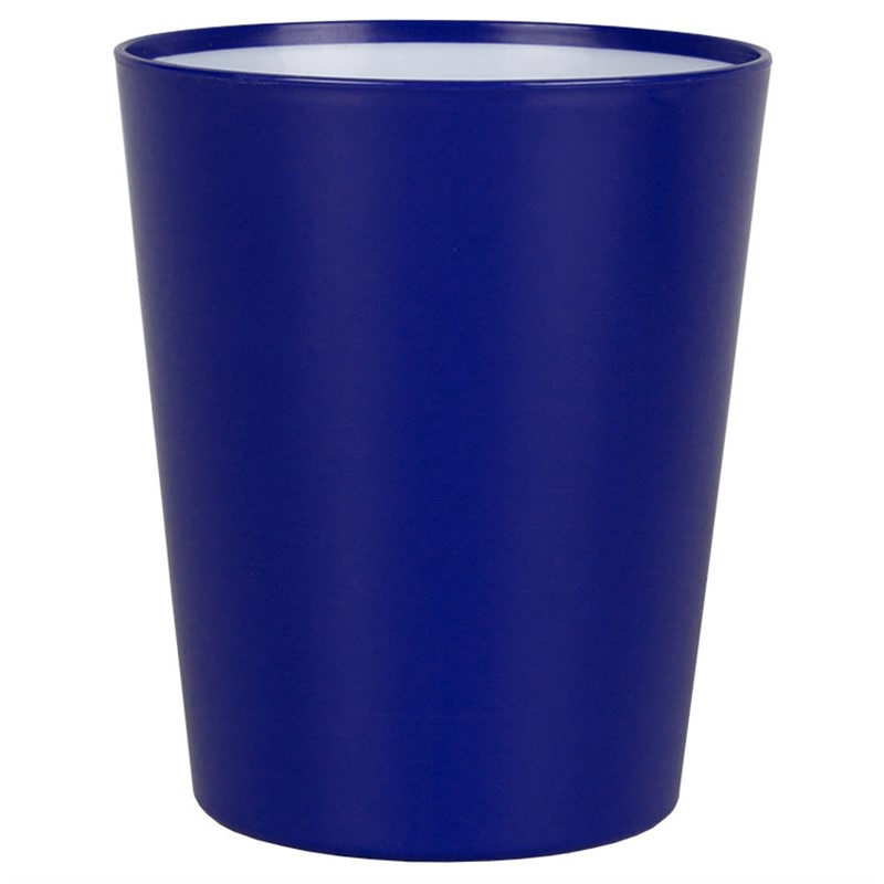 Plastic cup blank in 17 ounces.