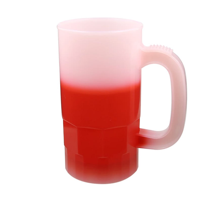 Plastic color changing beer mug in 14 ounces.