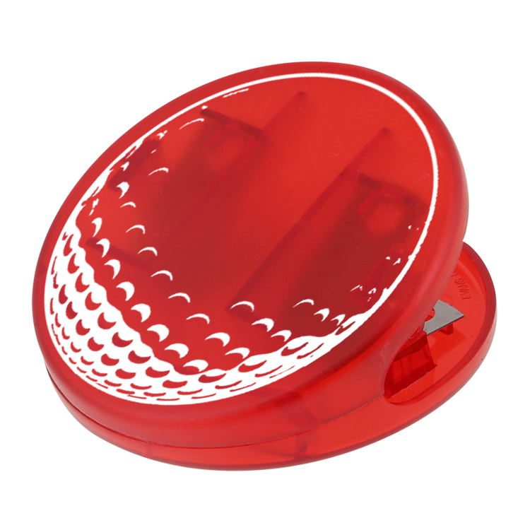 Plastic golf ball magnet chip clip.