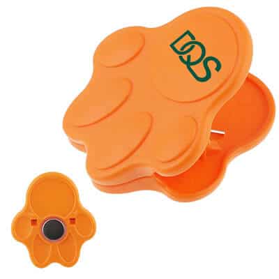 Plastic orange paw with extra strength magent chip clip with custom imprint.