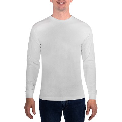 Blank long sleeve t-shirt in white.