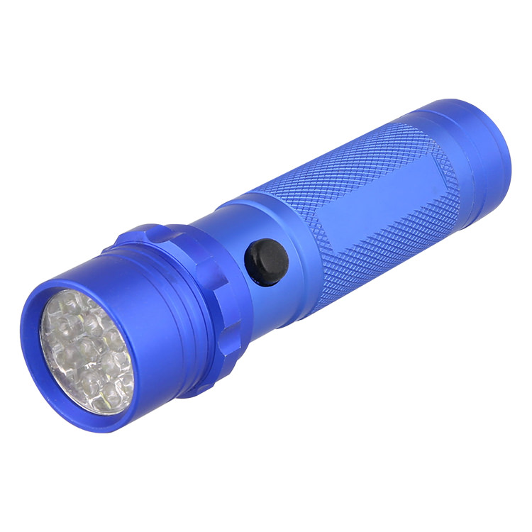 Aluminum flashlight