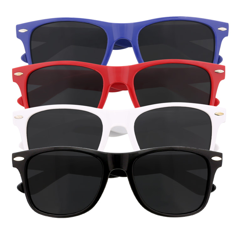Polycarbonate polarized sunglasses.